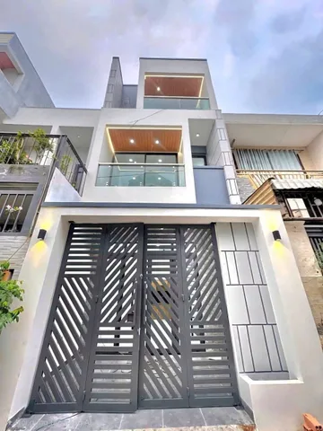 Bán Nhà riêng 51m2 có sẵn 51 m2 thổ cư giá 4.7tỷ tại Đường Trường Lưu Phường Long Trường Quận 9 TP. Hồ Chí Minh