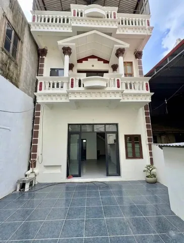 Bán nhà 3 tầng Đồng Kỵ Từ Sơn vị trí đẹp cách đường 2 ô tô tránh chỉ 20m