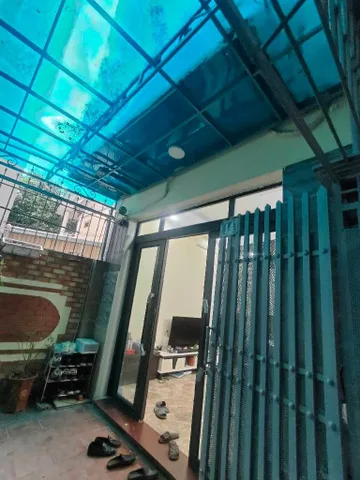 Bán nhà trương định 5 tầng long lanh dân xây lô góc hoàng mai
