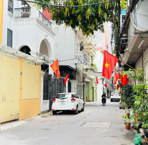 bán nhà Hồng Tiến, 120m, mặt tiền 6.6m, ôtô tránh, full thổ cư