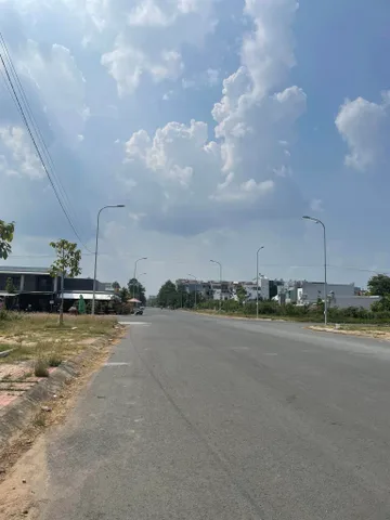BÁN NỀN ĐƯỜNG A4 KDC PHÚ AN - TP. CẦN THƠ. DT 5 X 22 - GIÁ 3,2 TỶ