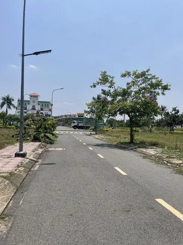 Bán đất 100m² full thổ cư ngang 5m giá 1.55 tỷ tại Xã Đức Hòa