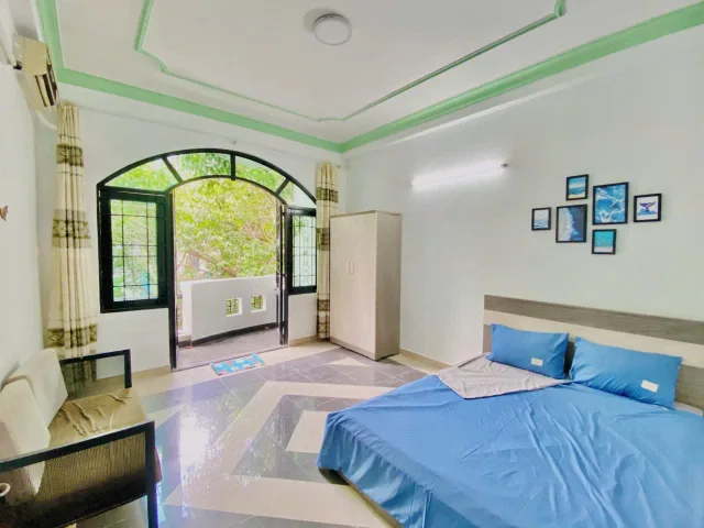 Nhà Khu Cư Xá Nguyên Hồng, Phường 11, Bình Thạnh, DT 4x16m, 5 tầng, 6 phòng, giá 13.8 tỷ TL