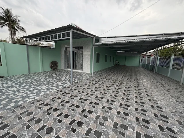 Chỉ 1Tỷ là vào ở -  Nhà 300m2 - Sát ngã 3 Tân Kim - SHR