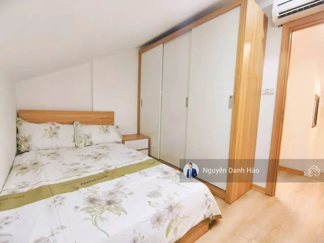 Bán nhà 54m² full thổ cư ngang 5m giá 11.2 tỷ tại Đường Hoàng Cầu Phường Ô Chợ Dừa