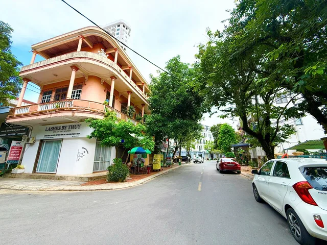 Bán nhà phố 2 măt tiền Đồng hới
Điện tích 7x12
Full đất ở
11ty200
☎️ 0911366992