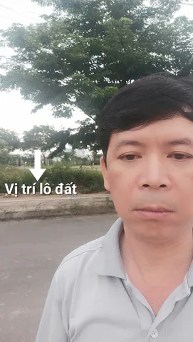 Lô đất Nằm đối lưng với đường Võ Chí Công, Sát đầu Cầu Khuê Đông, Giữa Hòa Xuân với Quận Ngũ Hành Sơn Đà Nẵng.