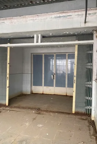 Nhà cũ tiện xây mới; cách Phú Mỹ Hưng 350m; 93m2 (ngang 4,2m) tiện xây mới; hẻm ba gác