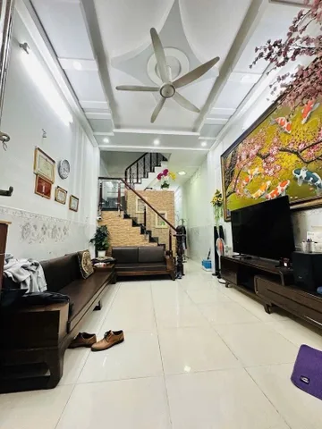 KHU NHÀ CAO TẦNG LIỀN KỀ - HẼM Ô TÔ NGAY NHÀ - 3 TẦNG KIÊNG CỐ MUA Ở NGAY - 39M2 - SHR HOÀN CÔNG ĐỦ -