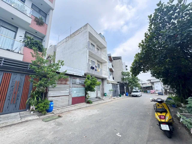 MẶT TIỀN CỐNG HỘP LINH ĐÔNG ĐƯỜNG 10M ,55M2 NỞ HẬU ĐẸP –SÁT PHẠM VĂN ĐỒNG
