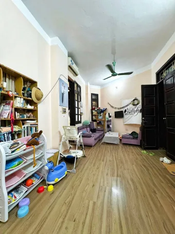 BÁN TẬP THỂ THANH XUÂN NAM – 3PN 2WC – THANG MÁY – Ô TÔ TRÁNH – Ở NGAY 🔥🔥🔥