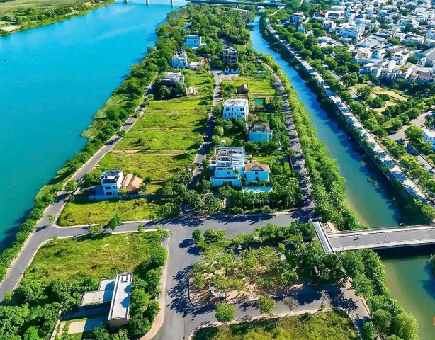 2 LÔ BIỆT THỰ ĐẢO NỔI KHUÊ TRUNG - KHU ĐÔ THỊ VIP