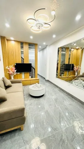 BÁN NHÀ ĐẸP GẦN VÀNH ĐAI 2.5 – FULL NỘI THẤT – NHIỀU PHÒNG NGỦ – GIÁ GIẢM SÂU CHỐT NHANH 🔥🔥🔥