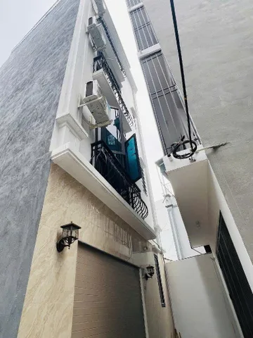 Nhà Đẹp Văn Trì 32m 5 tầng - Quy Hoạch ổn Định - Như Mới 6ty3
