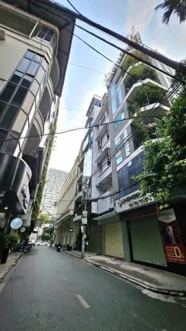 Cho Thuê Nhà Ngõ 121 Thái Hà 67M² 5 Tầng - Vừa Ở, Vừa Kinh Doanh VP.. Giá Thuê 40tr
