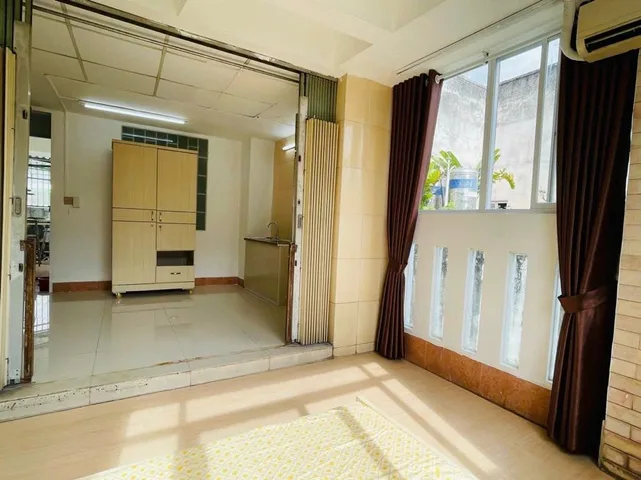 TRUNG TÂM PHÚ NHUẬN - HXH SÁT MT - PHAN XÍCH LONG - NGANG 5M, SỔ A4, GẦN 70M2 - HƠN 16Tỷ