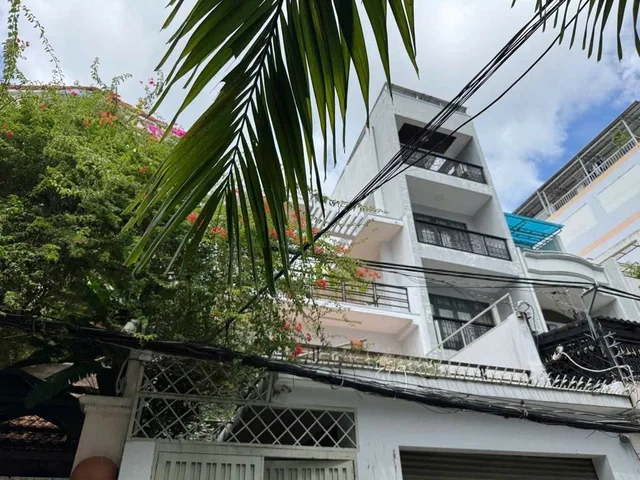 BÁN MTKD LÊ MINH XUÂN, VÂN CÔI, GẦN CHỢ VẢI - SÁT 150M2, NGANG GẦN 7M, 3 TẦNG, KD SẦM UẤT - HƠN 23Tỷ