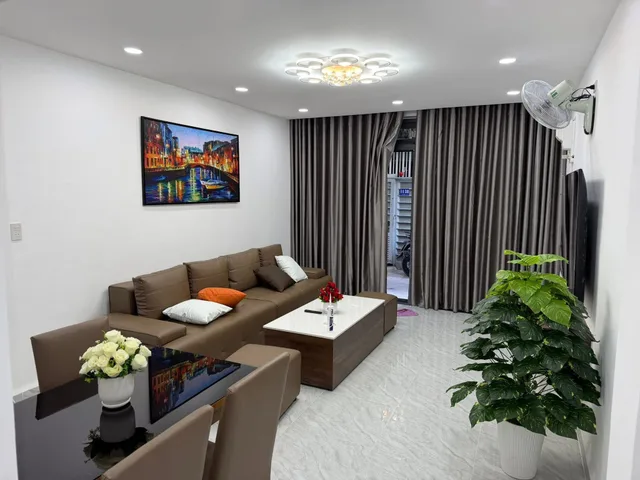SIÊU PHẨM NHÀ HẢI ĐỨC TRUNG TÂM TP NHA TRANG – NHÀ 1 TRỆT 1 LẦU 1 LỬNG – 3 TỶ 250