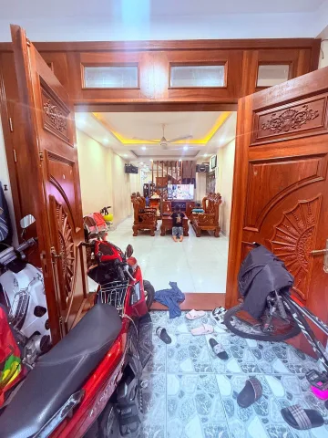 Chợ Vải - Phú Thọ Hoà, 4x15m, NT Gỗ Đẹp, giá Rẻ 7tỷ19, Hẻm Oto, 3 Tầng, AEON Tân Phú