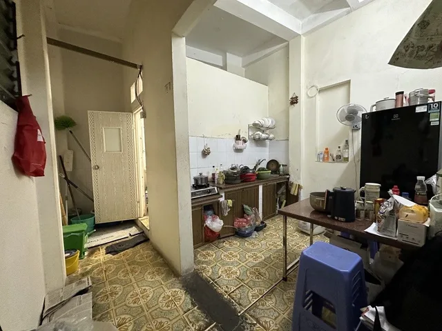Bán nhà Tôn Đức Thắng 42m, nhà cũ, xây lại tuyệt đẹp, thửa đất vuông 8,75 Tỷ