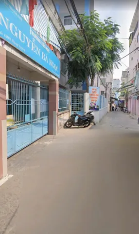 💥 BÁN NHÀ 3 TẦNG LÔ GÓC 2 MẶT KIỆT – NGAY SIÊU THỊ GO ĐÀ NẴNG- CÁCH ĐƯỜNG CHỈ VÀI BƯỚC CHÂN- KHU KINH DOANH SẦM UẤT- GIÁ NHỈNH 5 TỶ