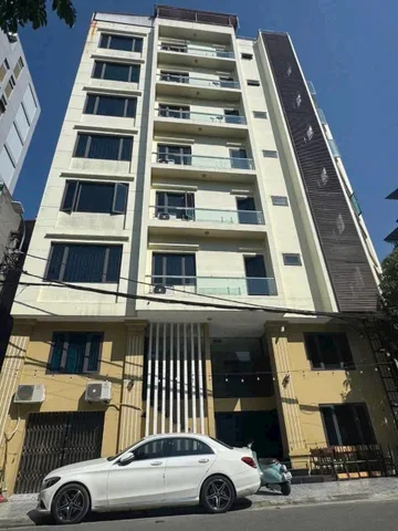 Bán khách sạn 7 tầng làn 2 hoàng hoa thám dt 113m2 + mt 7.5m dòng tiền 110tr / tháng giá 34.2 tỷ