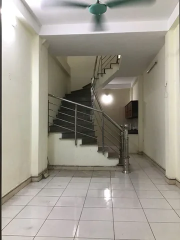 Bán Nhà Mai Dịch Cầu Giấy Đối Diện ĐH Ngoại Ngữ ĐH Quốc Gia 2 Thoáng. 40m 2 Tầng - 7.24Tỷ