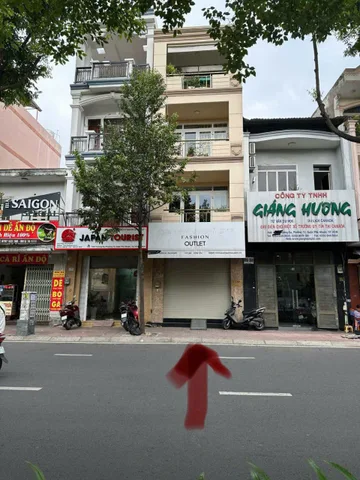 BDS HVL LVCC: 1088 TRƯỜNG SA BÁN GẤP