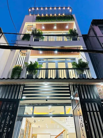Bán nhà 1/ Nguyễn Đình Chiểu, P5, Q5. Gần trường Kiến Thiết, giá 3 tỷ200tr sổ riêng