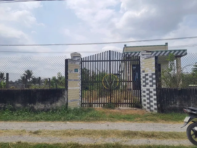 Bán nhà 410m² có sẵn 100m² thổ cư ngang 18m giá 2.8 tỷ tại Xã Mỹ Hạnh