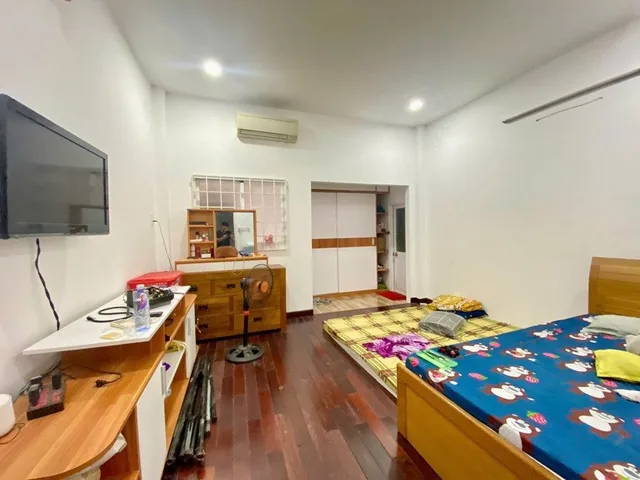 HẺM XE HƠI TRUNG TÂM Q7 - 94M2- 3 TẦNG KIÊN CỐ