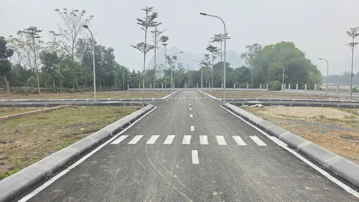 Bán gấp đất sát Quốc lộ 21A, Phú Thành, Huyện Lạc Thủy, giá siêu hời 950 triệu, gần 100m2
