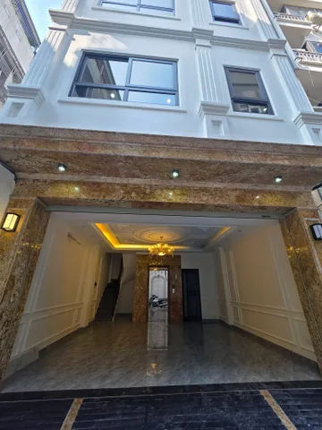 🏢 BÁN TÒA NHÀ 7 TẦNG THANG MÁY – LÔ GÓC – Ô TÔ VÀO NHÀ  CHỈ 18 TỶ