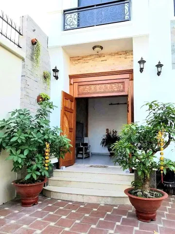 Biệt thự 15tỷ8 mặt tiền đường 35 phường Hiệp Bình Chánh  . 189m đất sổ riêng
