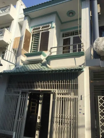 Mặt tiền kinh doanh, cạnh Hồ Bơi Tây Thạnh, 4.9 tỷ