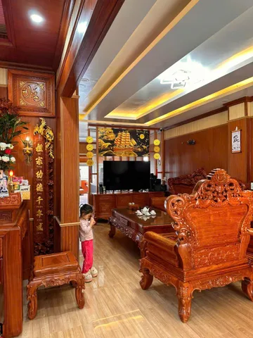 Cho thuê nhà 5 phòng Khởi Nghĩa Bắc Sơn phường 10 Đà Lạt 20 triệu/tháng
