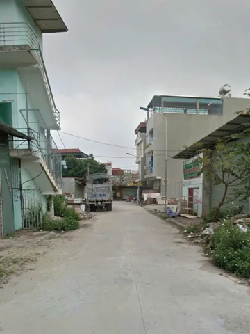 Bán lô đấu giá khu b lãm làng làn 2 chợ dt 91m2 + mt 5m + hướng đông bắc giá 3.85 tỷ