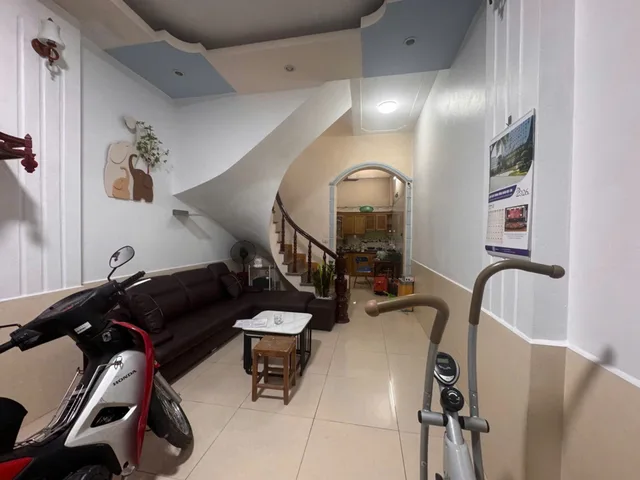Nhà Đẹp Hồ Tùng Mậu Cầu Diễn 42m 4 tầng 8ty8 còn thương lượng - Quy Hoạch ổn Định