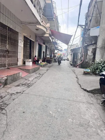 BÁN ĐẤT NGÕ 4 CAO THẮNG,HẠ LONG