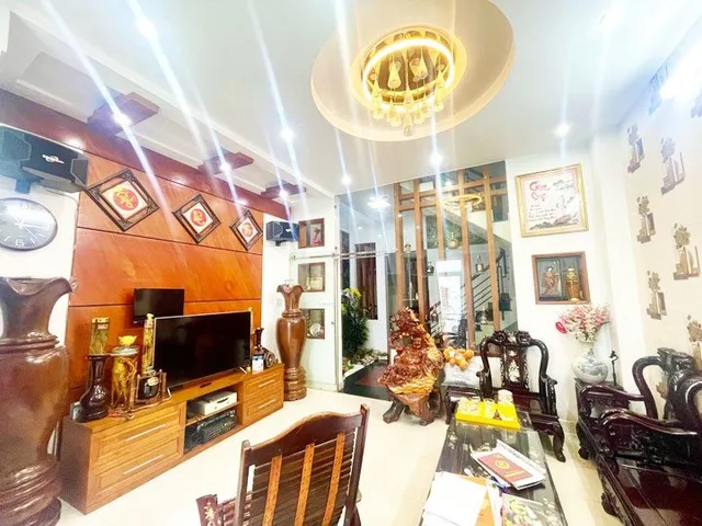 Nhà 4 tầng, Hẻm Xe Hơi, sát mặt tiền Nguyễn Hiến Lê, 5x21m, 110m2, chỉ 21 tỷ TL