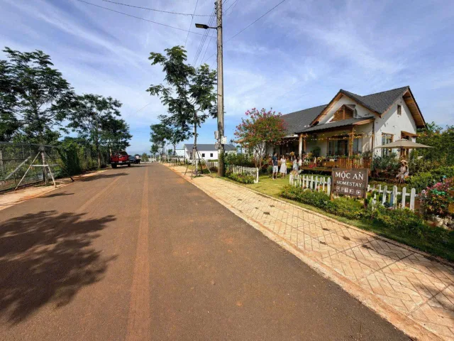 chính chủ cần bán lô đất ngay trung tâm thị trấn di linh chỉ 600tr