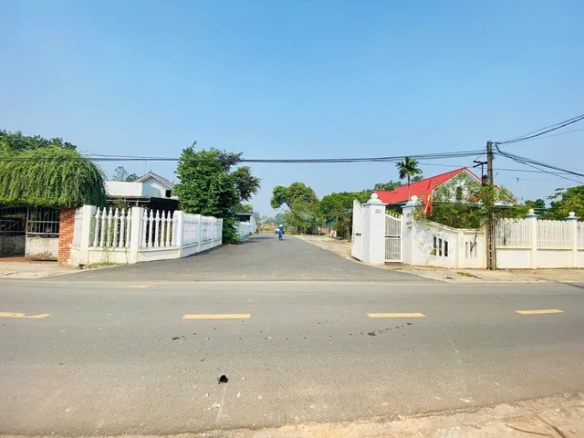 Đẹp nhất khu vực hòa lạc 65m full thổ cư giá chỉ nhỉnh 2ty