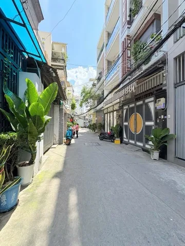 Bán nhà 48m² 4×12m² giá 5.75 tỷ Phường Phú Thọ Hòa