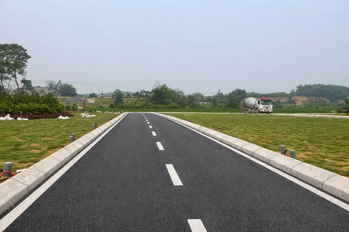CHỈ HƠN 300TR ĐÃ SỞ HỮU ĐẤT NỀN SẴN SỔ HỒNG GẦN KCN TẠI BA HÀNG ĐỒI LẠC THUỶ