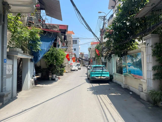 Bán đất khu 3 đại phúc đường 2 oto tránh dt 180m2 + mt 9.7m + hướng ĐB giá 13.7 tỷ