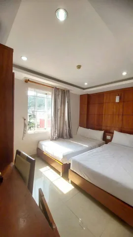 KHÁCH SẠN 12 TẦNG GẦN BIỂN - 175M2 - 23 TỶ - DÒNG TIỀN 100TR/TH