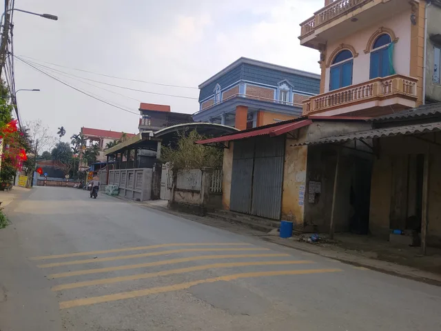 117m mặt đường Tân Xã, sẵn của hàng kinh doanh.