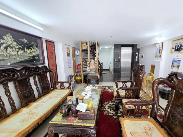 Chị Lan Cán bộ nhà Nước cần bán căn Lk La Khê Hà Đông _50m²_8 Tầng Thang máy 18.85 Tỷ