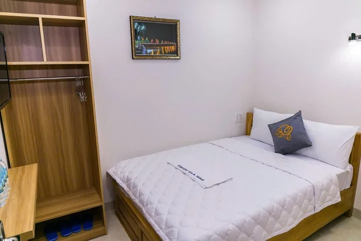 KHÁCH SẠN 6 TẦNG MT HOÀNG HOA THÁM - 61,8M2 - 22 TỶ