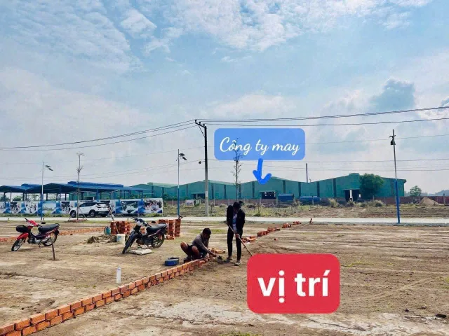 0987789576: đất nền mặt tiền DT756 giá 5xx có bank, sát kcn 400ha tân quan- đồng nai